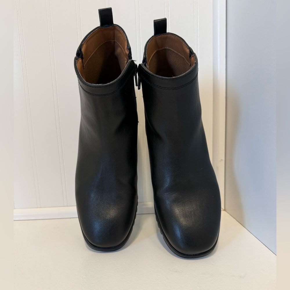 Eurosoft Dallan Side Zip Black Ankle Boots - Picture 8 of 16